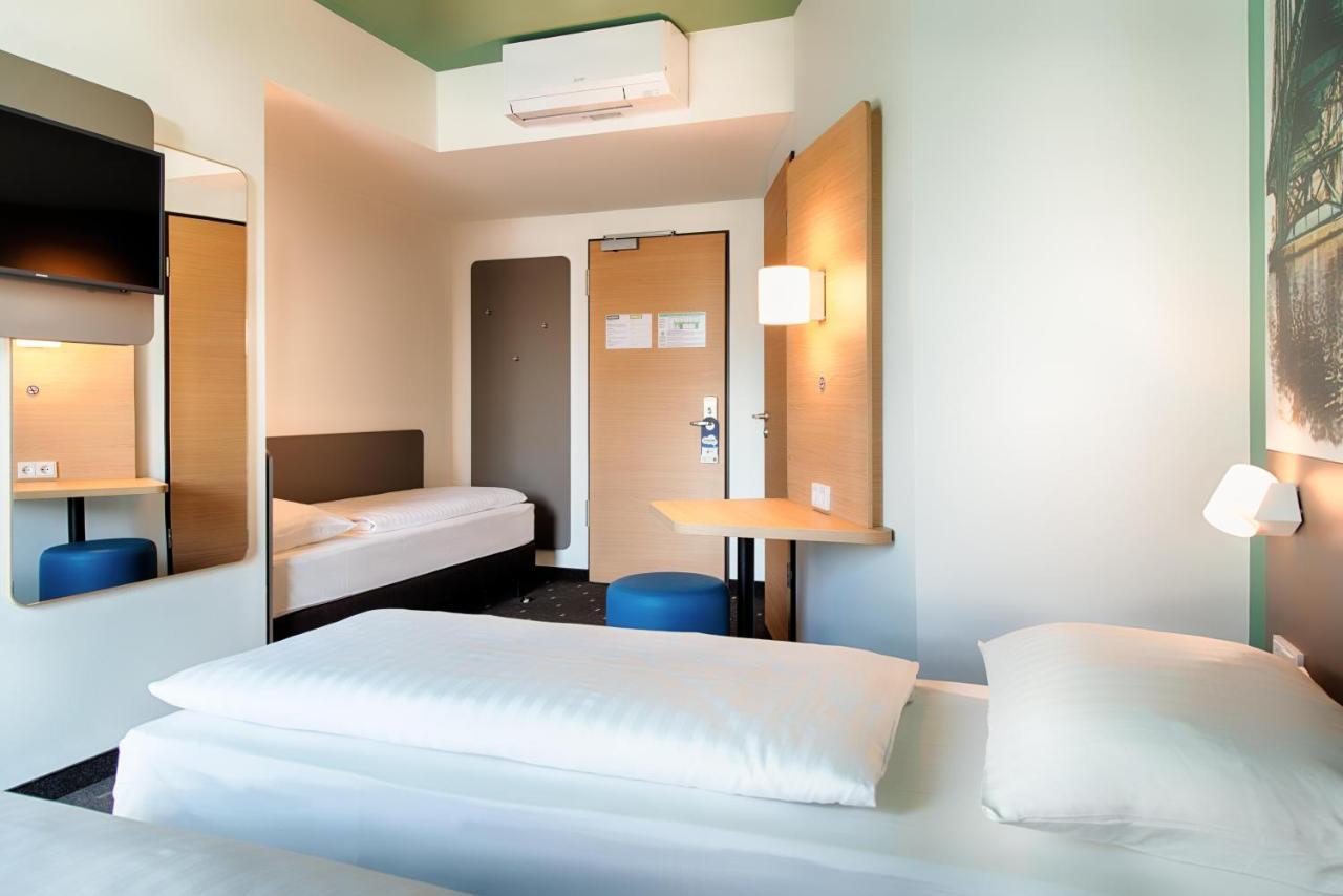 B&B Hotel Wilhelmshaven Esterno foto