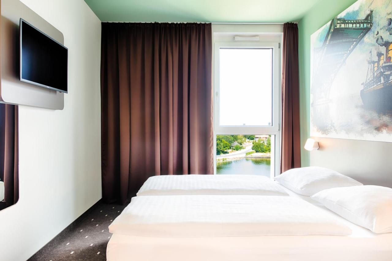 B&B Hotel Wilhelmshaven Esterno foto